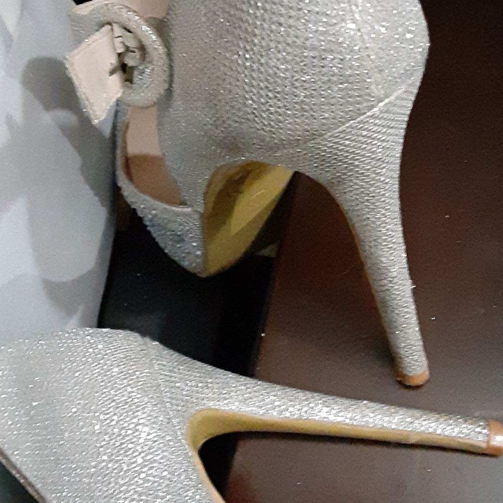 Formal heels - Picture 4 of 4